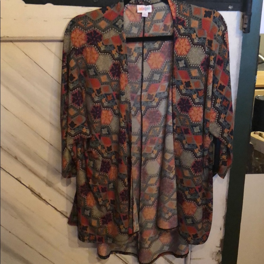 LulaRoe Lindsay Cardigan